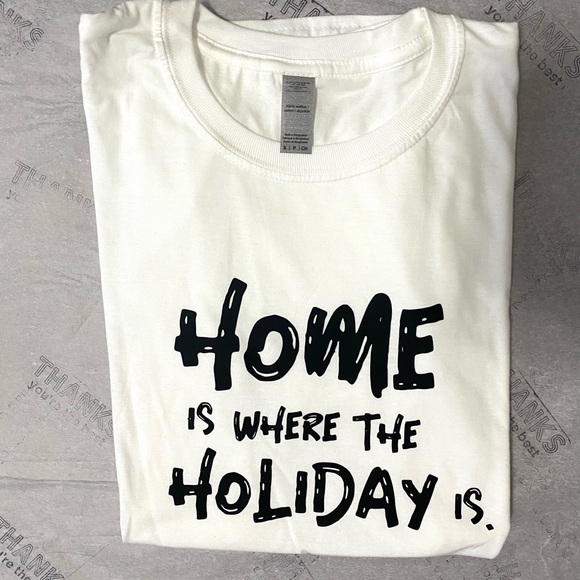 “Home is where the holiday is” cotton shirt - Picture 4 of 6